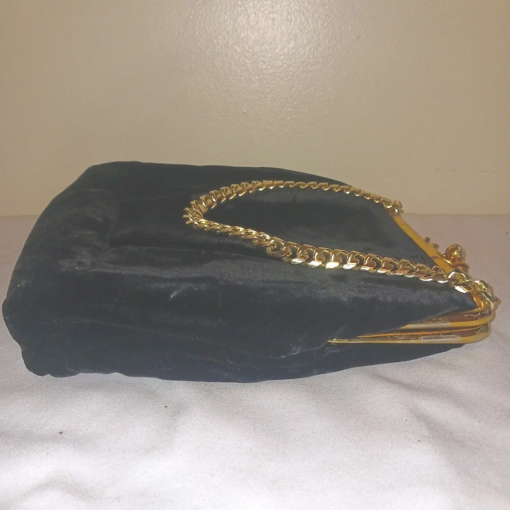 Vintage Old Hollywood Black Velvet Evening Bag Purse Rhinestone Kiss Lock
